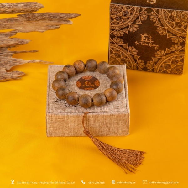 Vòng Trầm Hương