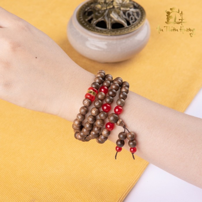 vòng trầm hương có bao nhiêu hạt