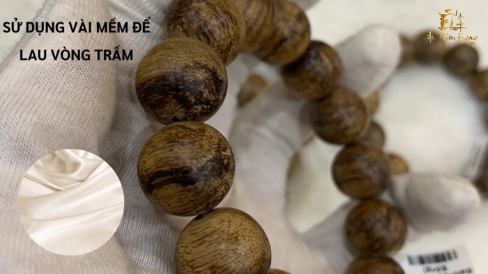 vòng trầm hương mất mùi